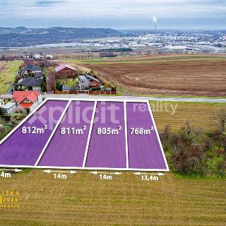 Prodej stavební parcely 732 m² Pohořelice, 