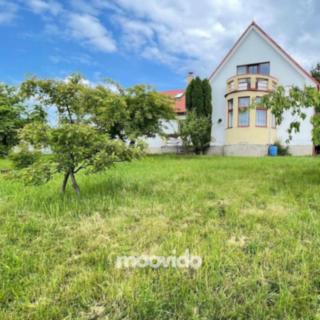 Prodej rodinného domu 256 m² Chocerady