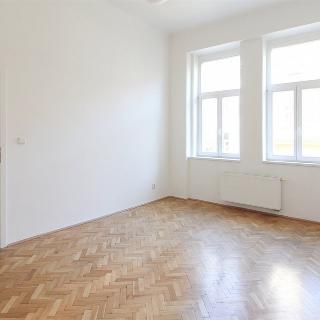 Prodej bytu 3+1 91 m² Praha, Jana Masaryka