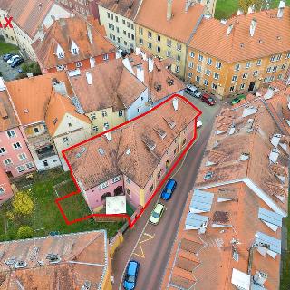 Prodej rodinného domu 580 m² Cheb, Růžová