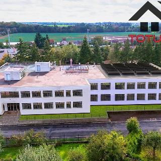 Pronájem skladu 483 m² Jaroměř, Jezbinská