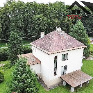 Prodej rodinného domu 180 m² Lázně Bělohrad, 