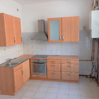 Pronájem bytu 2+1 57 m² Cheb, Evropská