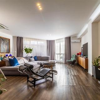 Prodej bytu 4+kk 215 m² Praha, Za kovárnou