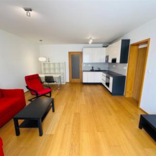 Pronájem bytu 2+kk 72 m² Praha