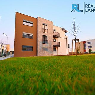 Pronájem bytu 3+1 66 m² Přeštice