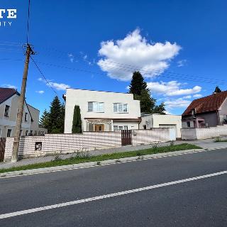 Prodej rodinného domu 216 m² Starý Plzenec, Radyňská