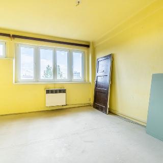 Prodej bytu 1+1 33 m² Praha, Obětí 6. května