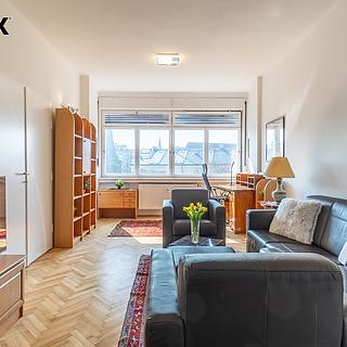 Pronájem bytu 4+1 120 m&sup2; Praha