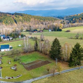 Prodej stavební parcely 1195 m² Dolní Lomná