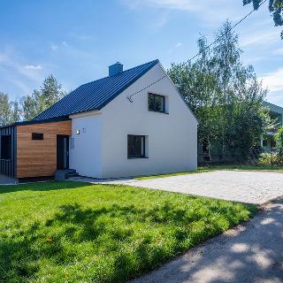 Prodej rodinného domu 140 m² Lučina, 