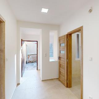 Prodej rodinného domu 102 m² Koryčany, Lhotka