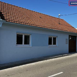 Prodej rodinného domu 186 m² Březina, 