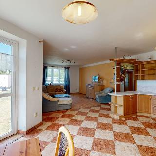 Prodej rodinného domu 206 m² Bučovice, Plk. Malečka