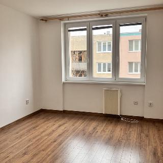 Pronájem bytu 2+1 55 m² Bučovice, U Škol