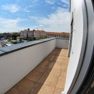 Pronájem bytu 1+kk a garsoniéry 38 m² Brno, Jeronýmova