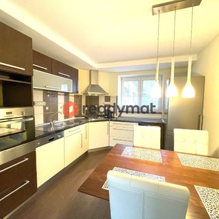 Pronájem bytu 2+1 68 m² Dubňany, Hornická