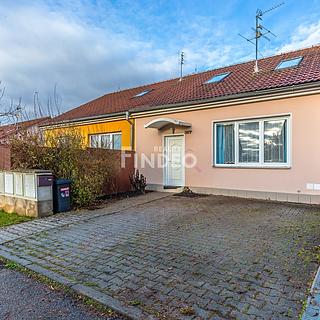 Prodej bytu 4+1 96 m&sup2; Nučice