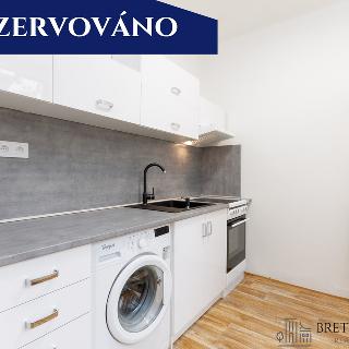 Pronájem bytu 3+1 60 m² Kopřivnice, K. Čapka