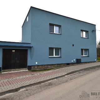 Pronájem rodinného domu 260 m² Fryčovice, 