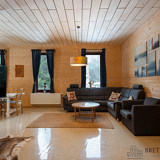 Prodej chaty 230 m&sup2; Bílá