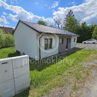 Prodej rodinného domu 90 m² Karle, 