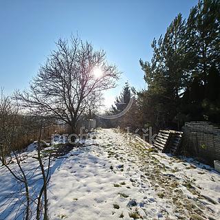 Prodej stavební parcely 1215 m&sup2; Střelice