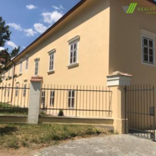 Pronájem bytu 2+1 76 m² Ždánice