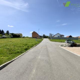Prodej stavební parcely 754 m² Labuty