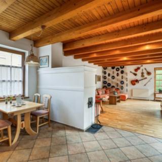 Prodej rodinného domu 233 m² Znojmo