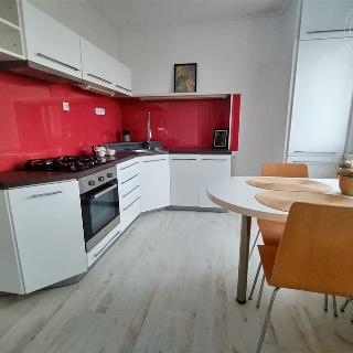 Pronájem bytu 3+1 73 m² Znojmo, Horníčkova