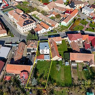 Prodej rodinného domu 98 m&sup2; Únanov