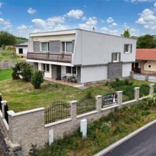 Prodej rodinného domu 146 m² Želetice