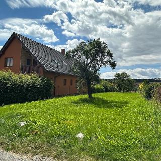 Prodej stavební parcely 1 453 m² Přibyslavice