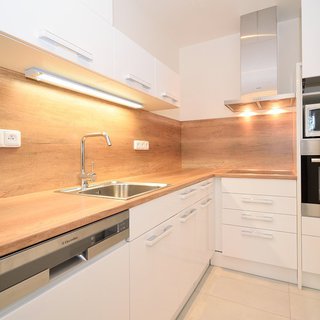 Prodej bytu 2+kk 42 m² Praha, Na Jarově