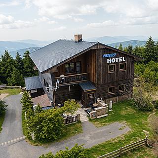 Prodej hotelu, penzionu 870 m&sup2; Jáchymov