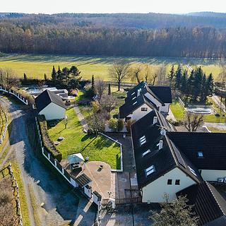 Prodej rodinného domu 535 m&sup2; Sýkořice