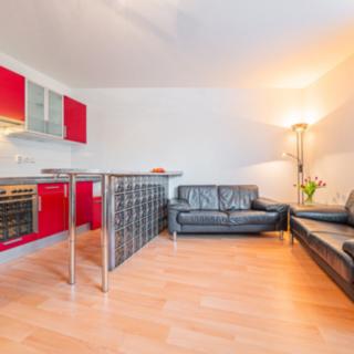 Prodej bytu 2+kk 51 m² Praha, Ve slatinách