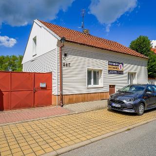 Prodej rodinného domu 129 m² Unhošť, Berounská