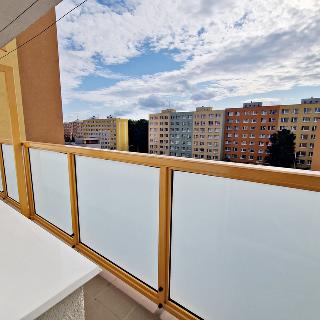 Pronájem bytu 2+1 65 m² Kladno, Litevská