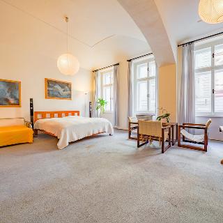 Prodej bytu 1+1 63 m² Praha, Jeronýmova