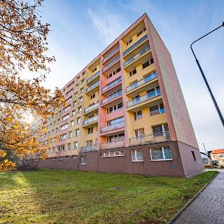 Pronájem bytu 2+kk 40 m² Kladno, Vodárenská