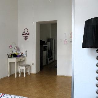 Prodej bytu 3+kk 64 m² Ústí nad Labem, Kozinova