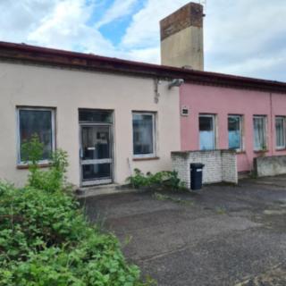 Pronájem výrobního objektu 330 m² Vroutek, 