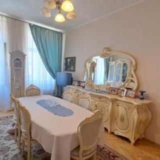 Prodej bytu 3+1 94 m² Karlovy Vary