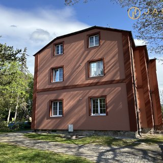 Pronájem bytu 2+1 57 m² Klášterec nad Ohří, 