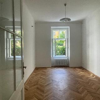 Pronájem bytu 2+kk 44 m² Praha, Na spojce