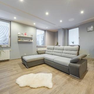 Pronájem bytu 3+kk 90 m² Kladno