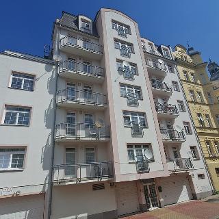 Prodej bytu 2+kk 54 m² Karlovy Vary, Petřín