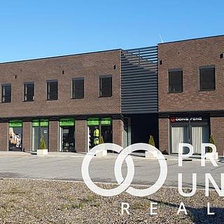 Pronájem obchodu 100 m&sup2; Rožnov pod Radhoštěm